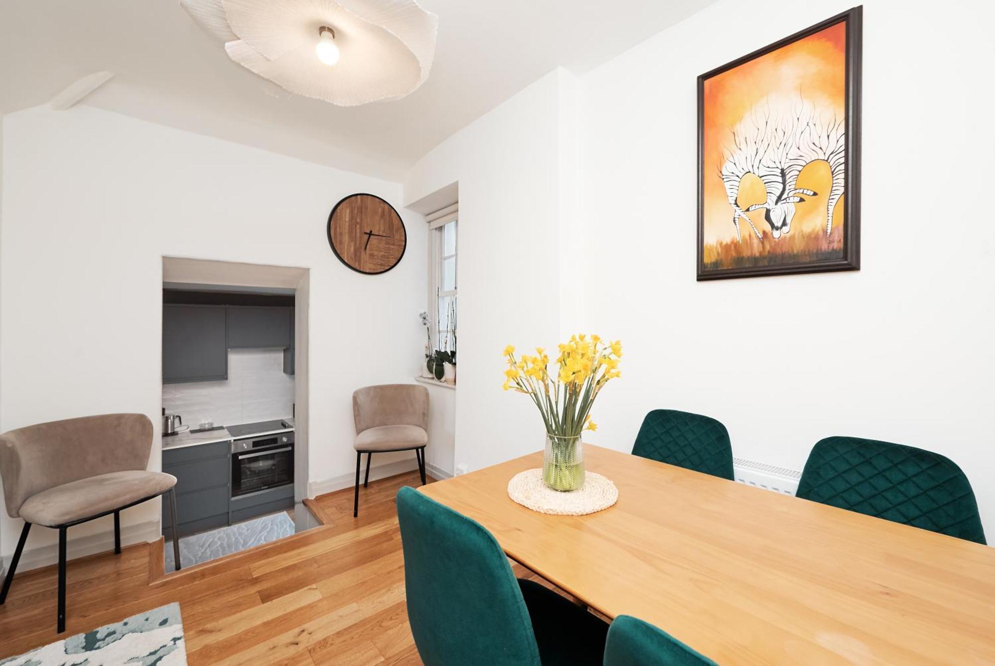 Family Flat With 3 Bedrooms Close To Hyde Park And Oxford Street London